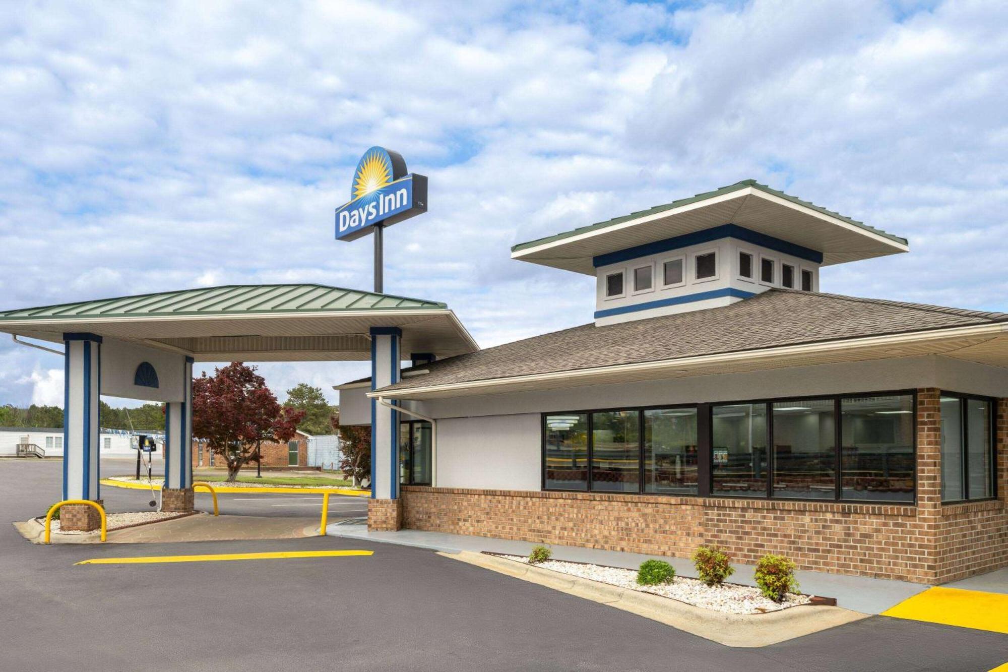Days Inn By Wyndham Weldon Roanoke Rapids Exterior foto